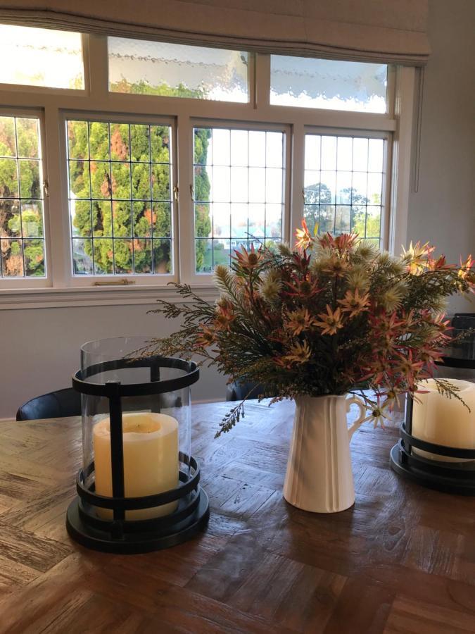 Cedar House Bed & Breakfast Gisborne Ngoại thất bức ảnh