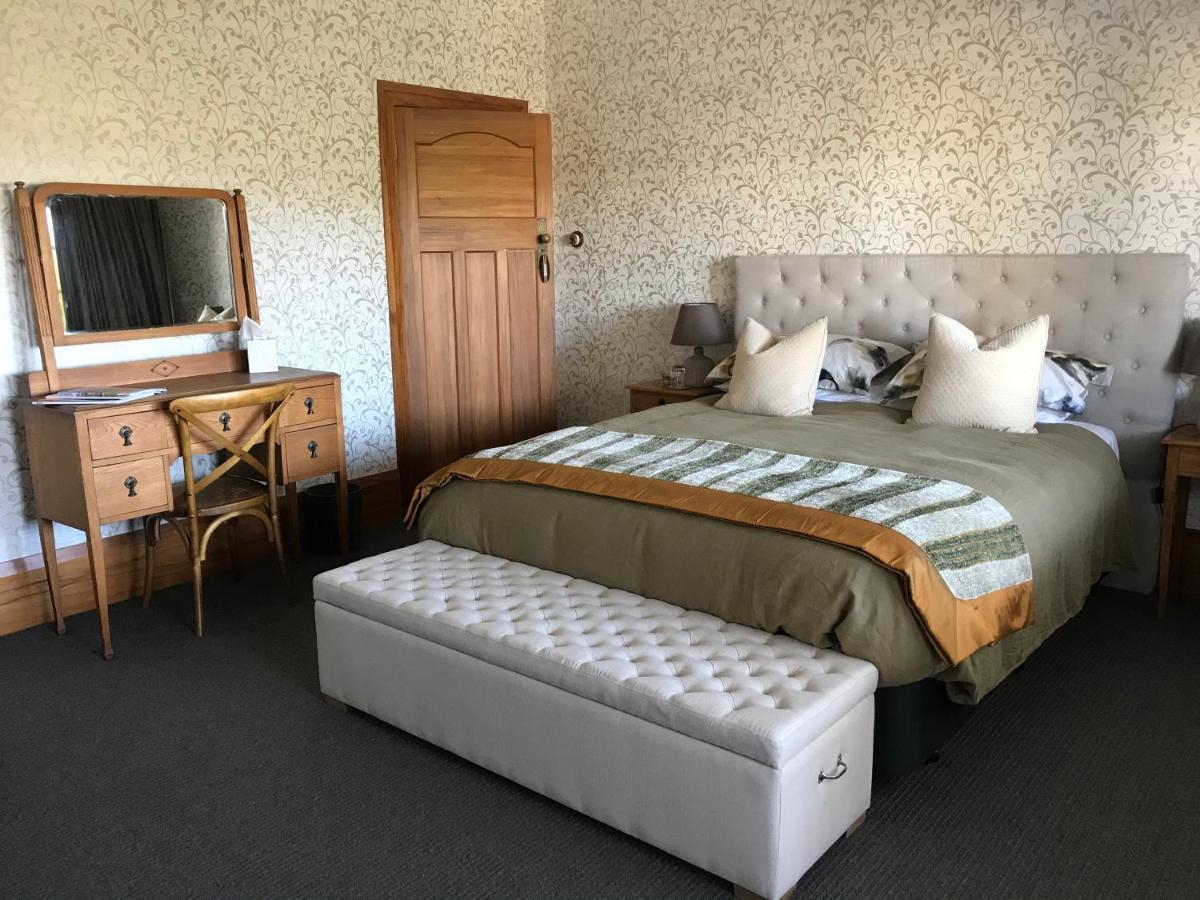 Cedar House Bed & Breakfast Gisborne Ngoại thất bức ảnh