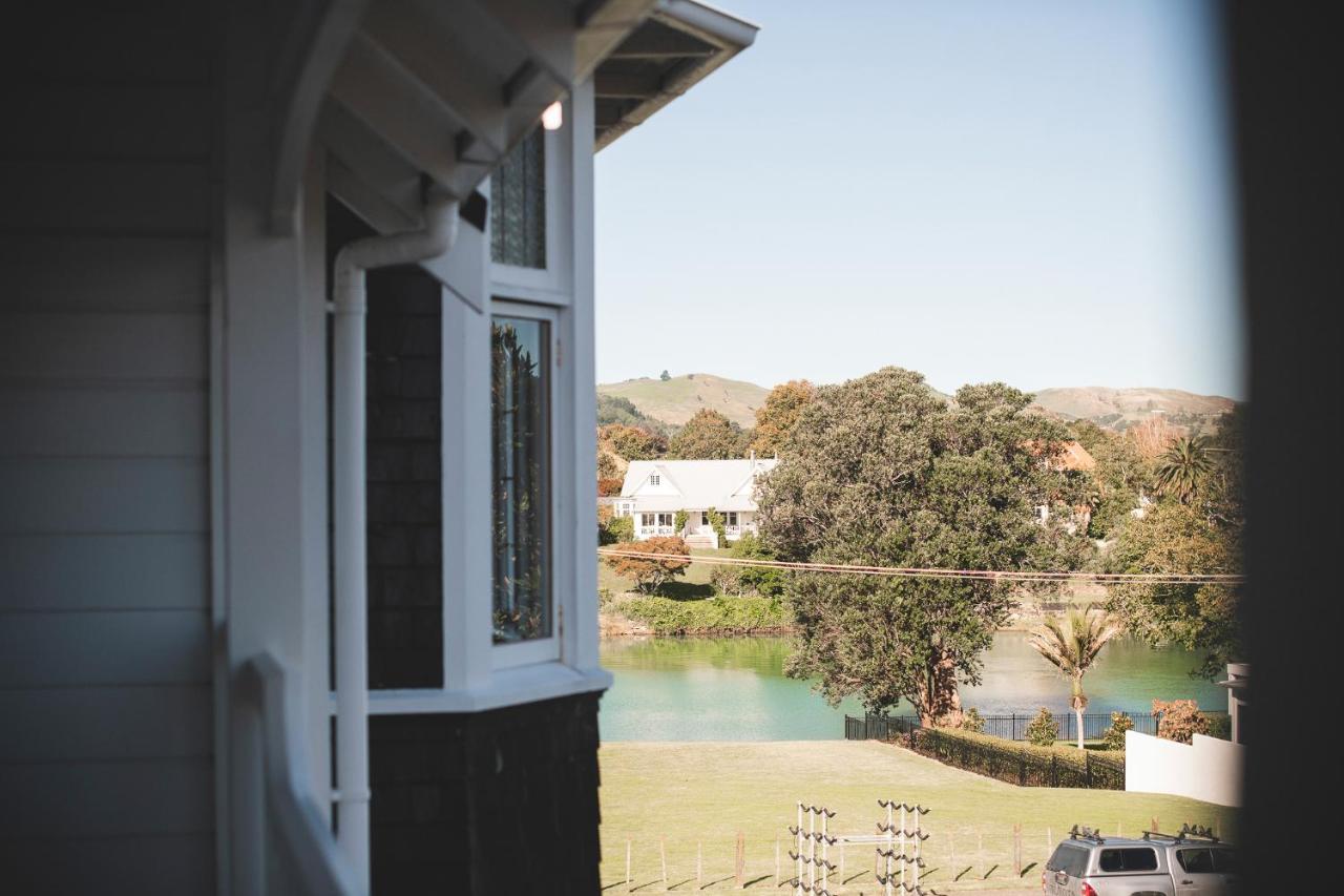 Cedar House Bed & Breakfast Gisborne Ngoại thất bức ảnh
